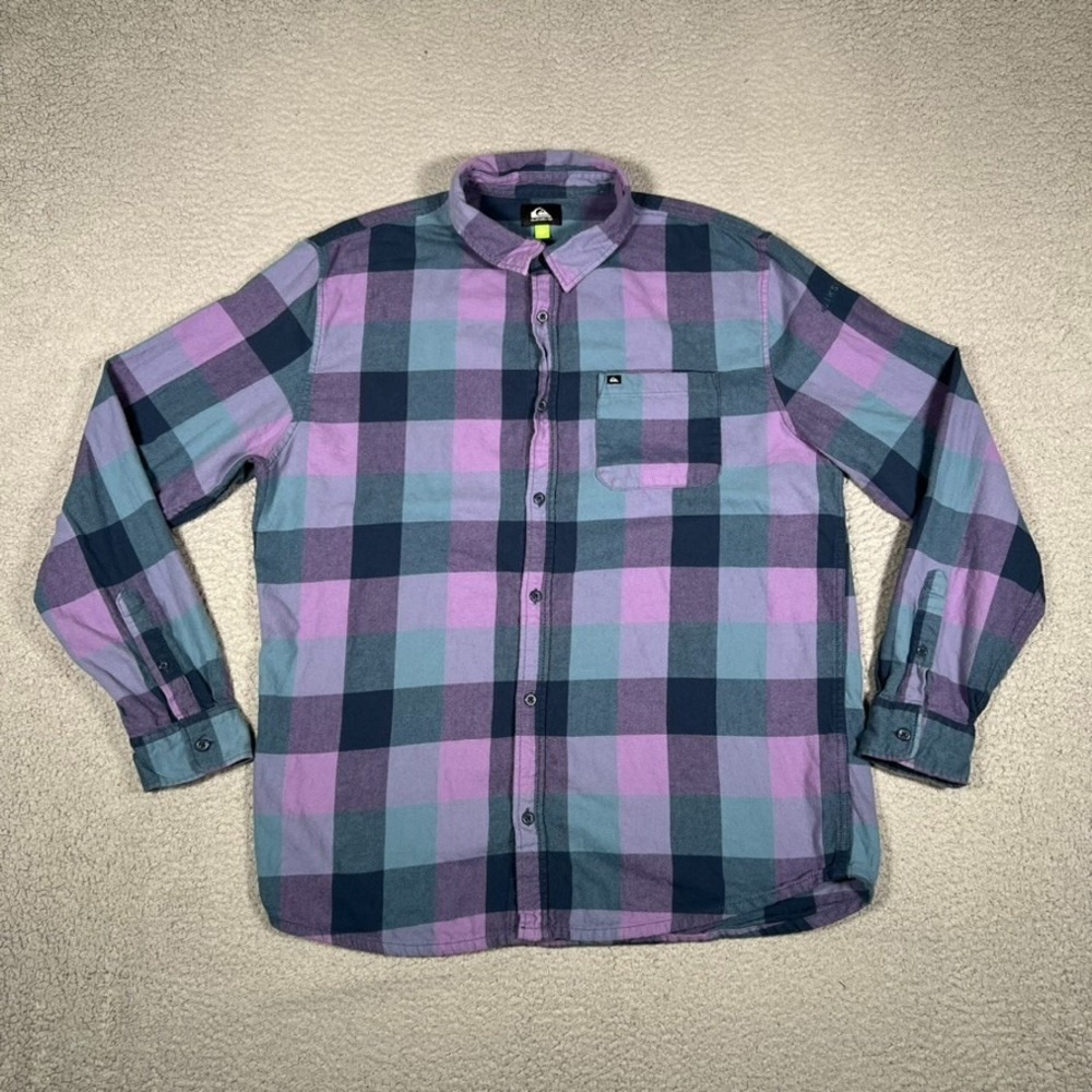 Quiksilver Shirt Mens XL Purple Plaid‎ Button Up Casual Preppy 100% Cotton Logo